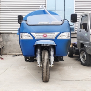 機(jī)動(dòng)三輪抽糞車