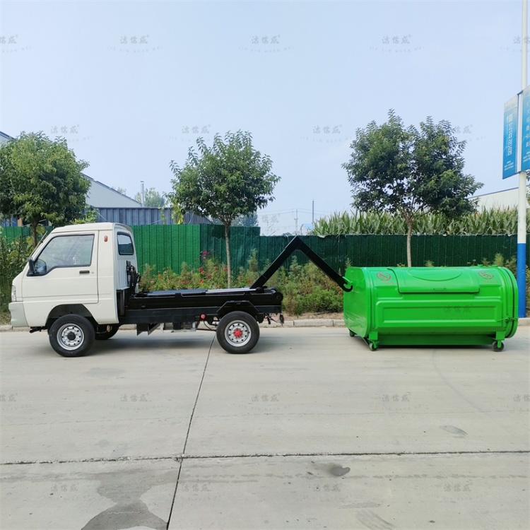 電動(dòng)勾臂垃圾車日常怎么維護(hù)？